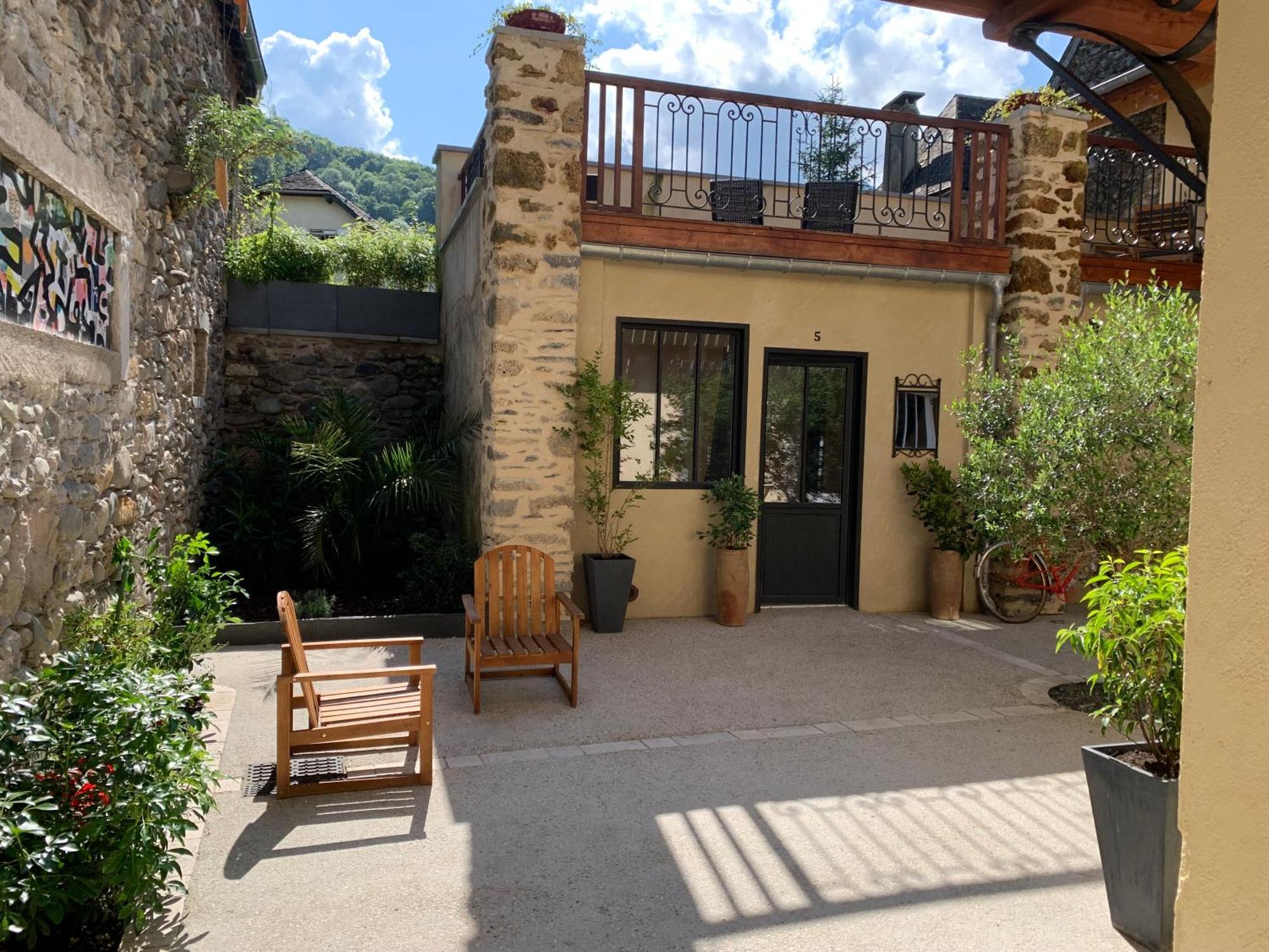 Le Patio - Vallee D'Aspe Bedous Exterior foto